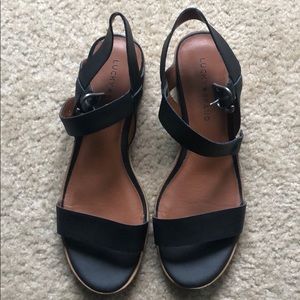 EUC Lucky brand sandals